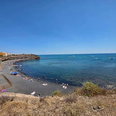 île Des Pêcheurs Piscine, Tennis Et Appartement